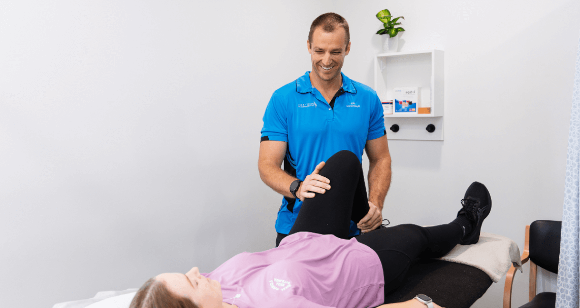 <div element-id="151"><b element-id="150"><br element-id="149"></b></div><b element-id="148"><div><b element-id="148">Understanding Growing Pains  </b><br></div></b>