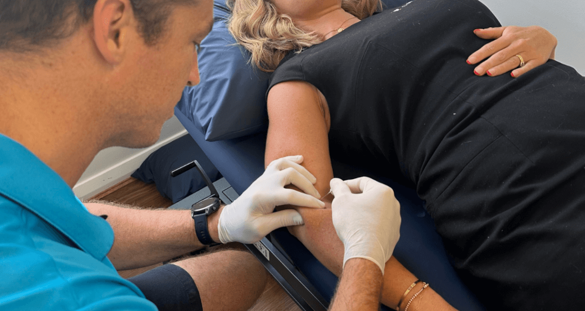 <div element-id="151"><b element-id="150"><br element-id="149"></b></div><b element-id="148"><div>What is Dry Needling? </div></b>