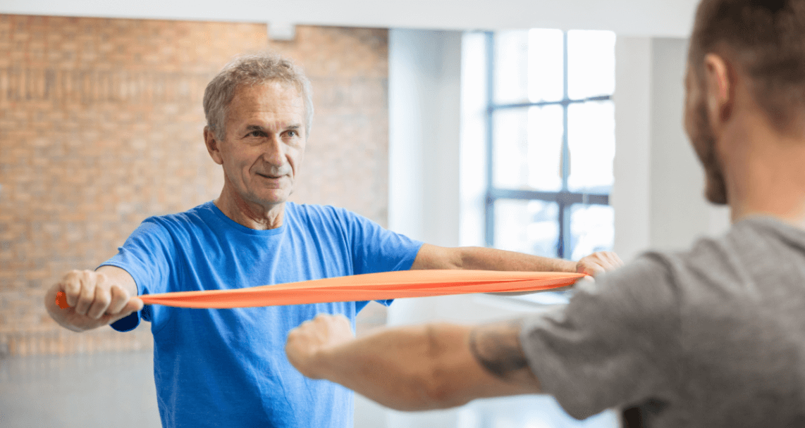 <div element-id="5431"><b element-id="5430"><br element-id="5429"></b></div><b>What Makes Exercise Physiologists Different from Other Fitness Professionals?&nbsp;</b>